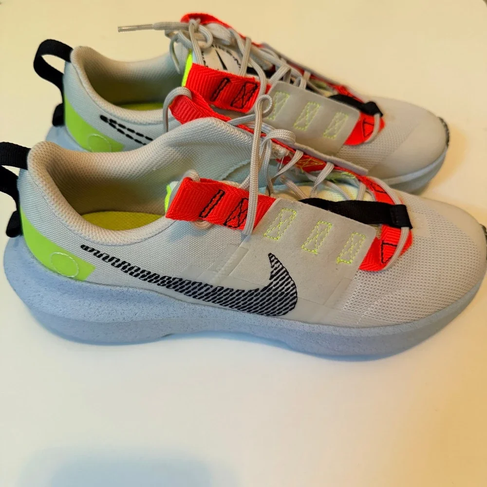 Nike‎ Sneakers Kids 7Y Light Bone Crater Impact DB3551-010 Running Shoes